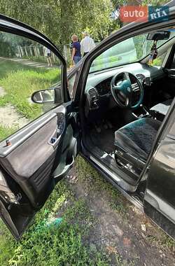 Минивэн Opel Zafira 2001 в 