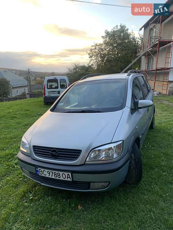 Мінівен Opel Zafira 2000 в Львові