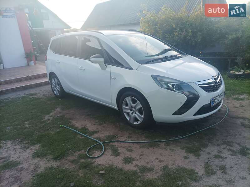 Мінівен Opel Zafira 2013 в Старокостянтинові