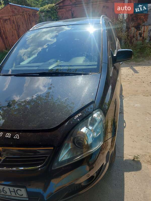 Мінівен Opel Zafira 2012 в Славутичі