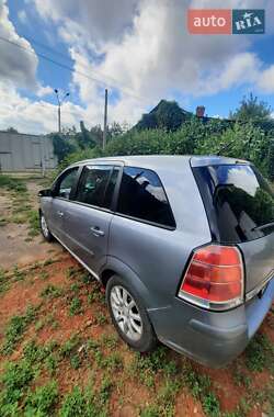 Минивэн Opel Zafira 2005 в 