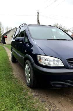 Минивэн Opel Zafira 1999 в Городке