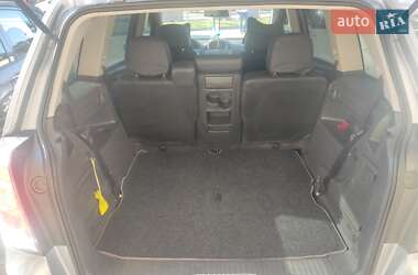 Минивэн Opel Zafira 2007 в 