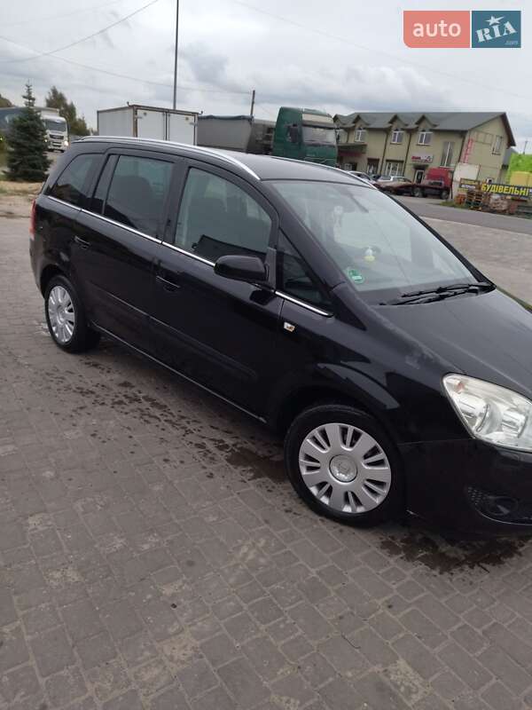 Мінівен Opel Zafira 2008 в Ковелі