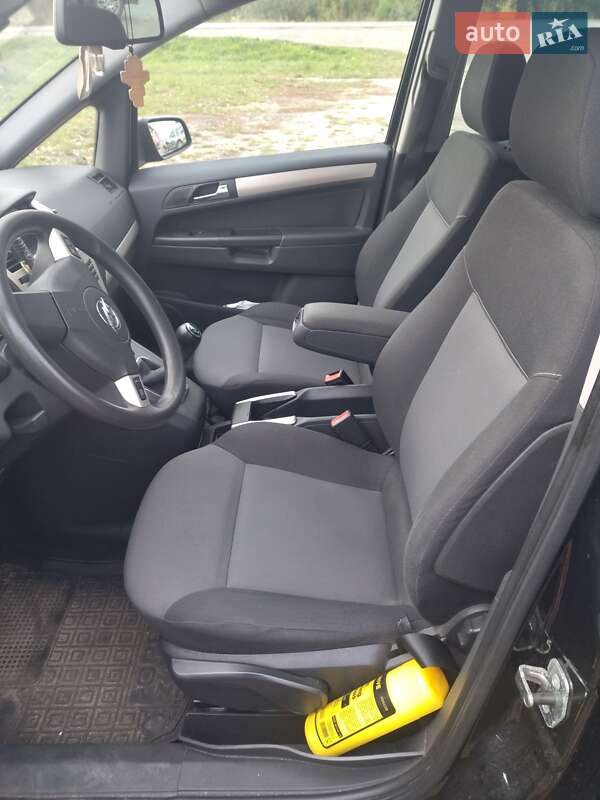 Мінівен Opel Zafira 2008 в Ковелі