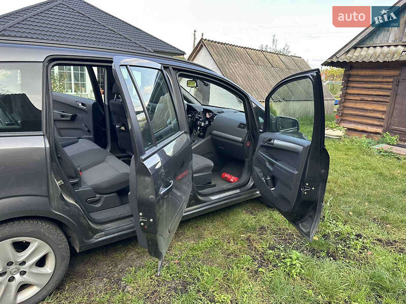 Мінівен Opel Zafira 2012 в Ратному