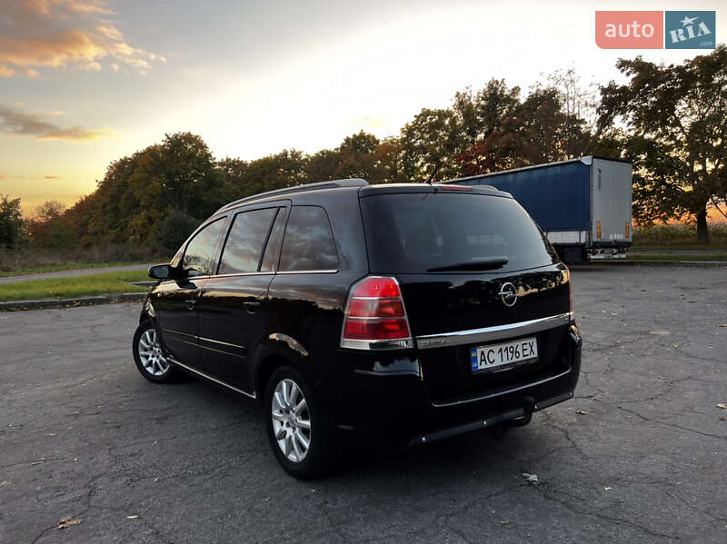 Мінівен Opel Zafira 2006 в Володимирі