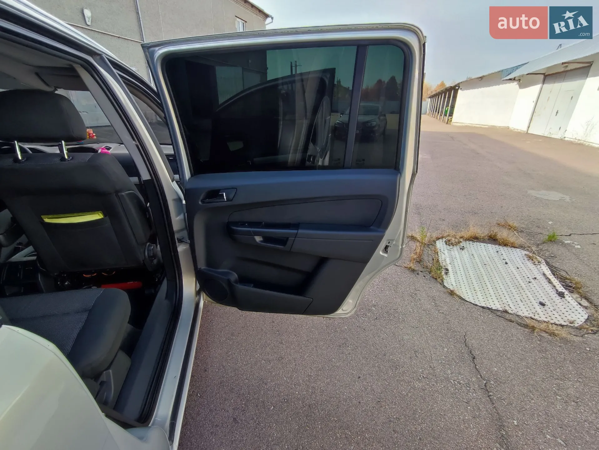 2011 Opel Zafira - мініатюра 24