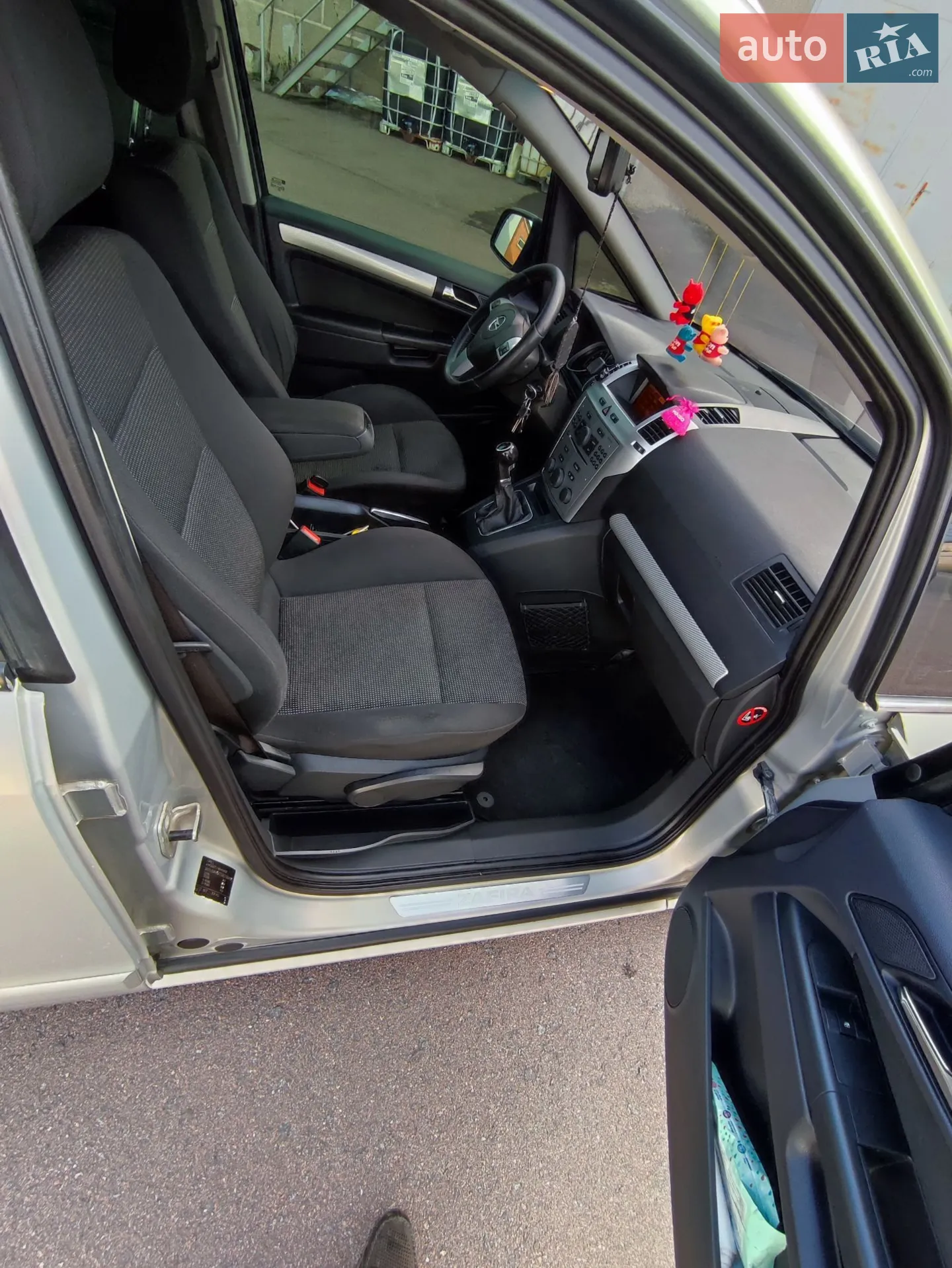 2011 Opel Zafira - мініатюра 28