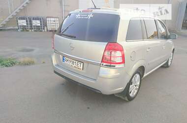 Мінівен Opel Zafira 2011 в Бердичеві