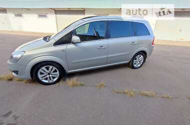 Мінівен Opel Zafira 2011 в Бердичеві