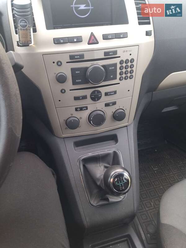 Мінівен Opel Zafira 2008 в Ковелі