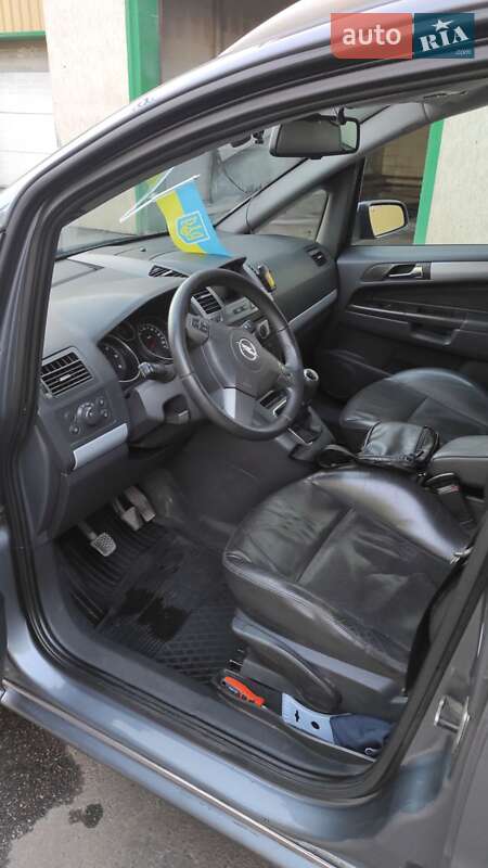 Мінівен Opel Zafira 2006 в Ладижині фото 2 Мінівен Opel Zafira 2006 в Ладижині