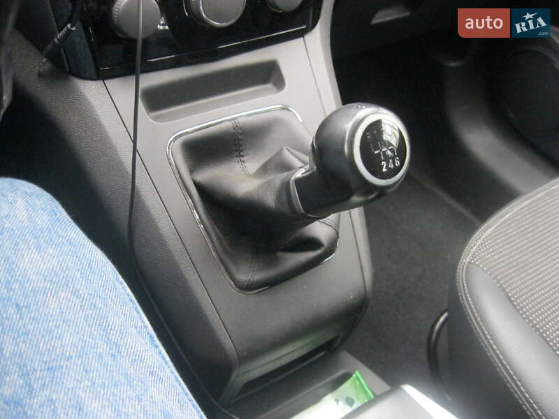 Минивэн Opel Zafira 2008 в Бородянке