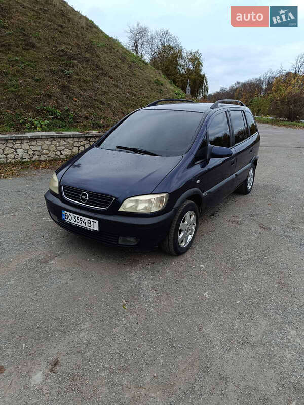 Мінівен Opel Zafira 2001 в Золочеві