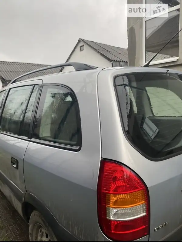 Opel Zafira