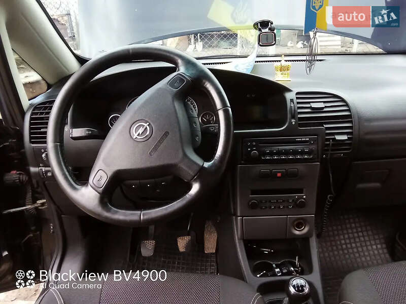 Мінівен Opel Zafira 2003 в Золочеві