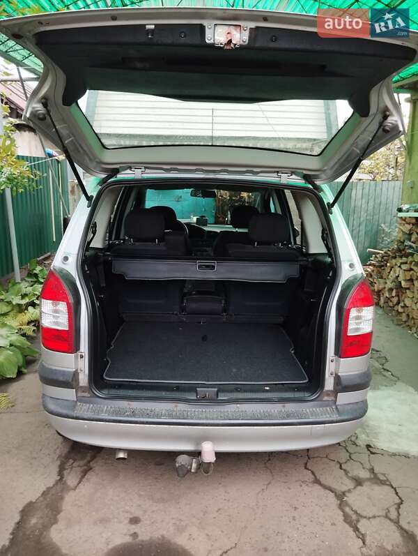 Мінівен Opel Zafira 2005 в Краматорську