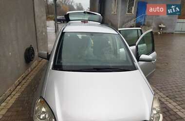 Минивэн Opel Zafira 2009 в Коломые