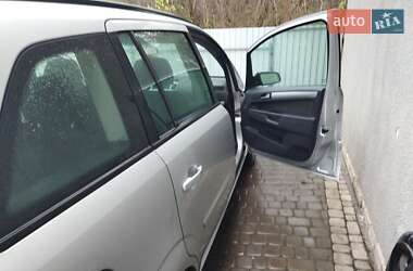 Мінівен Opel Zafira 2009 в Коломиї