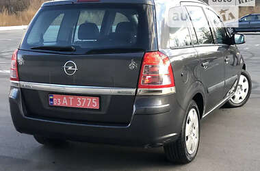 Минивэн Opel Zafira 2011 в Броварах