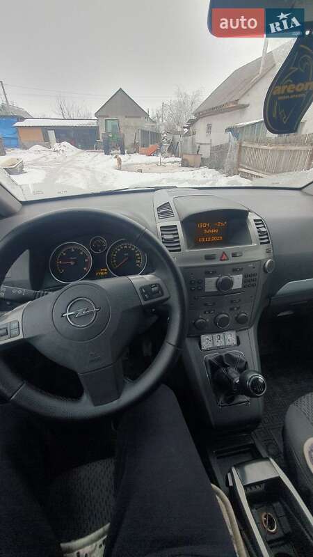 Мінівен Opel Zafira 2007 в Хмельницькому