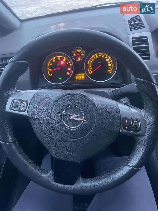 Мінівен Opel Zafira 2006 в Луцьку фото 7 Мінівен Opel Zafira 2006 в Луцьку