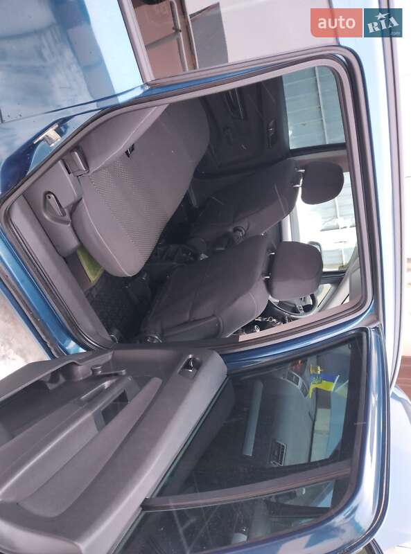 Минивэн Opel Zafira 2007 в Староконстантинове