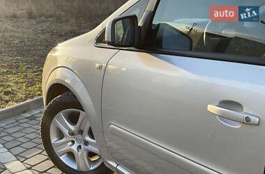Мінівен Opel Zafira 2013 в Львові