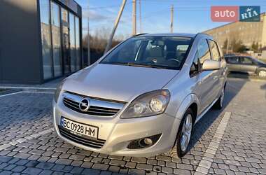 Мінівен Opel Zafira 2013 в Львові