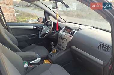 Минивэн Opel Zafira 2009 в 