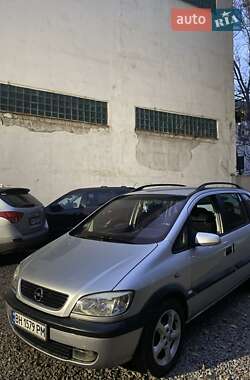 Минивэн Opel Zafira 2002 в 