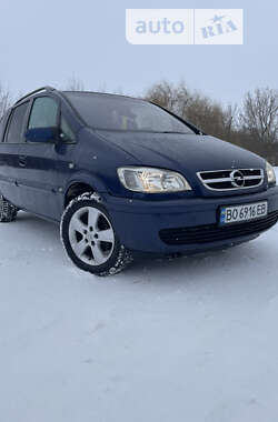 Минивэн Opel Zafira 2004 в 