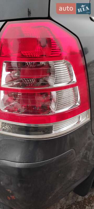 Минивэн Opel Zafira 2012 в Барышевке