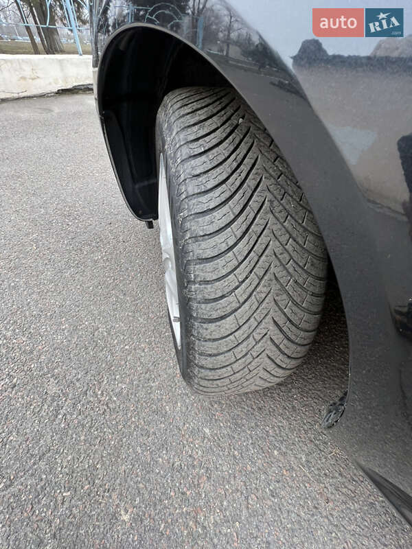 Минивэн Opel Zafira 2014 в Черноморске