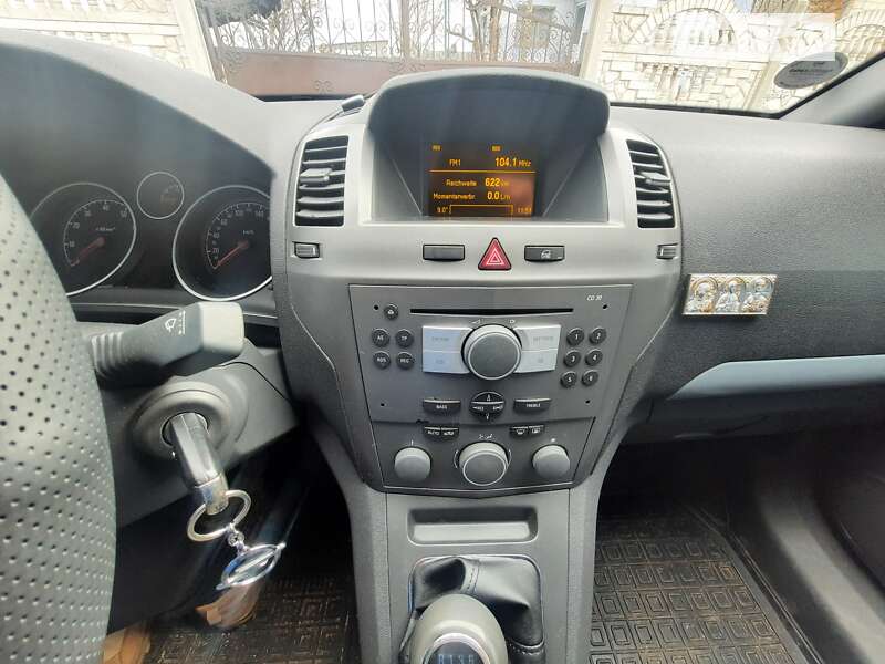 Минивэн Opel Zafira 2006 в Николаеве
