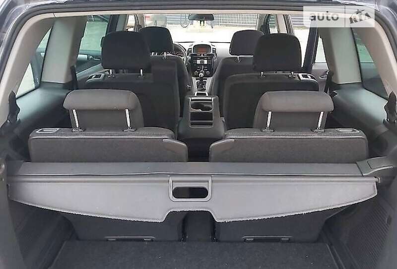 Мінівен Opel Zafira 2010 в Хмельницькому