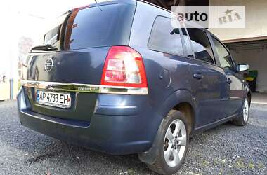 Мінівен Opel Zafira 2008 в Луцьку