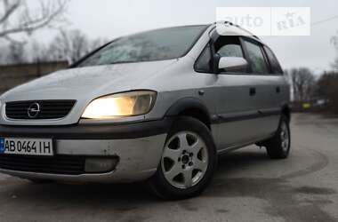 Минивэн Opel Zafira 2001 в Немирове
