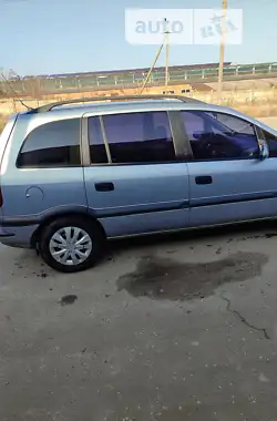 Opel Zafira 2002