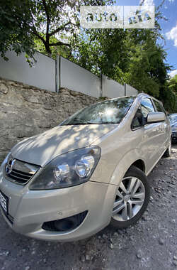 Мінівен Opel Zafira 2010 в Львові