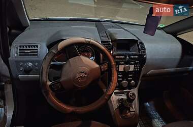 Минивэн Opel Zafira 2009 в 