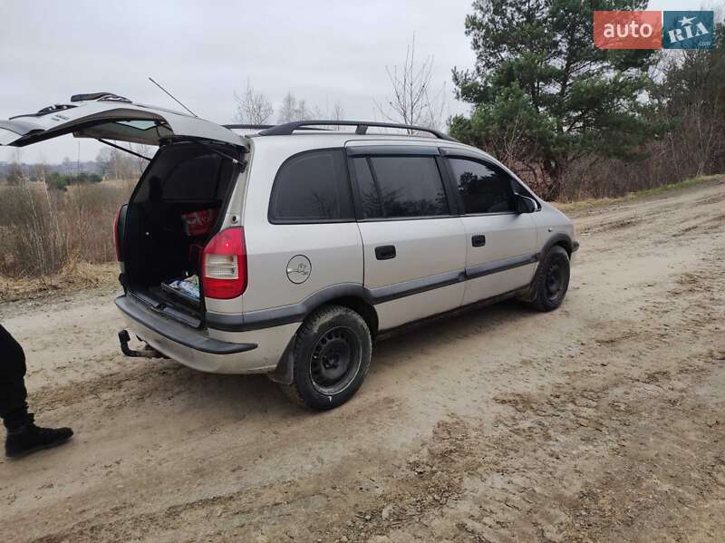 Минивэн Opel Zafira 1999 в Львове
