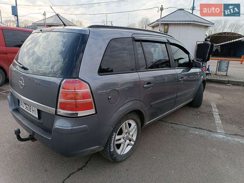 Минивэн Opel Zafira 2007 в Мукачево фото 4 Минивэн Opel Zafira 2007 в Мукачево