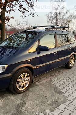 Минивэн Opel Zafira 2003 в Трускавце