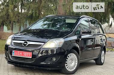 Минивэн Opel Zafira 2010 в Изюме