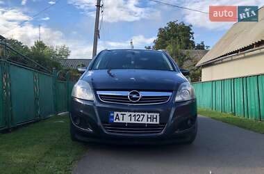 Мінівен Opel Zafira 2008 в Івано-Франківську