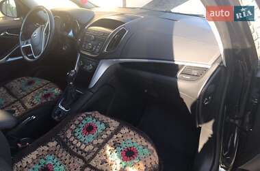 Минивэн Opel Zafira 2014 в 