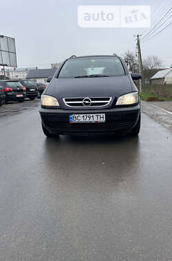 Минивэн Opel Zafira 2003 в Самборе