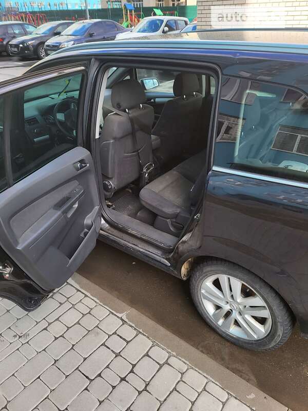 Мінівен Opel Zafira 2008 в Городищеві